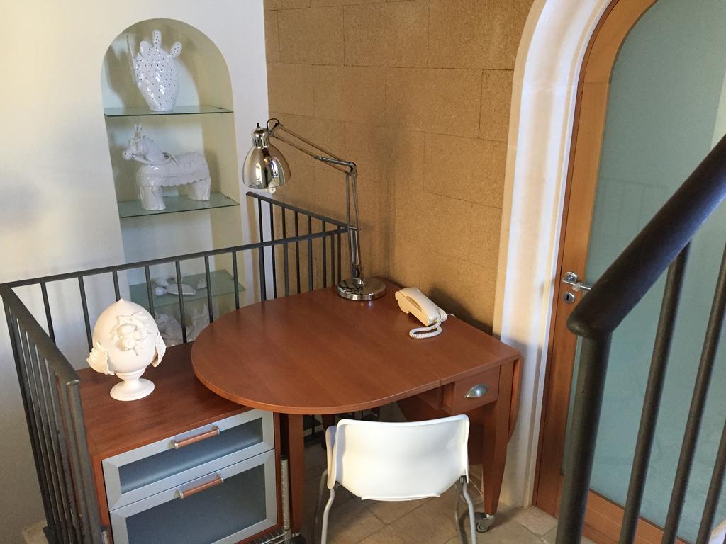 Casa Torre Di Mactheus Petraro Apartment Giovinazzo Exterior photo